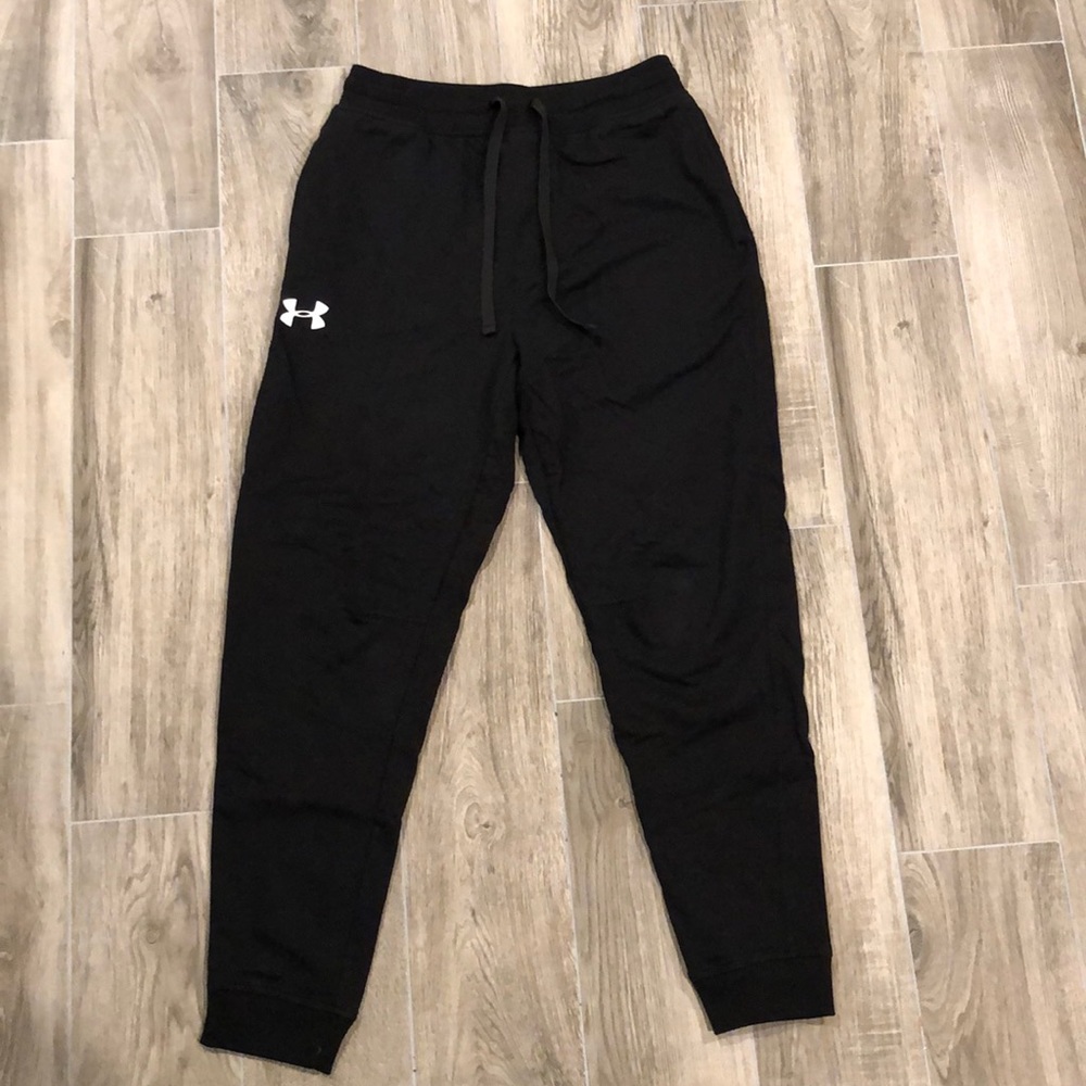 For @kbmom71 - Like New! Under Armour joggers